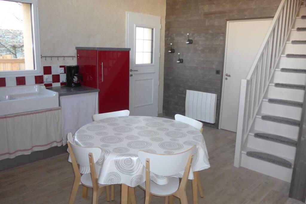 Gite Rural 3 Etoiles, 4 Pers Puy Du Fou Vendee ,Montaigu Clisson La Boissiere-de-Montaigu المظهر الخارجي الصورة